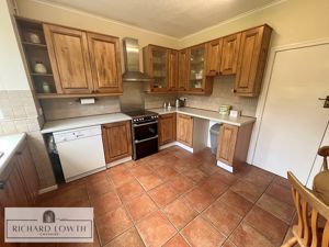 Kitchen- click for photo gallery